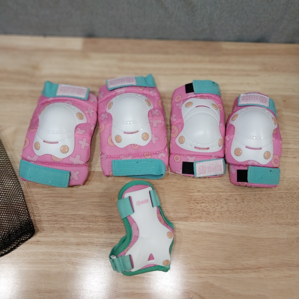 OutdoorMaster Kids Protection Gear Knee Elbow Wrist Pads Set Small Pink Teal